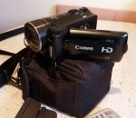 Predám digitálnu HD kameru Canon hf11